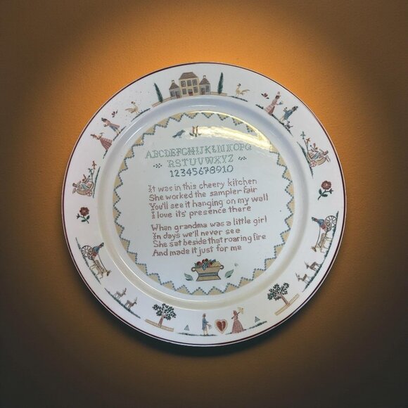 Villeroy & Boch American Sampler Porcelain 12" Chop Plate Luxembourg 1981 - Picture 9 of 10